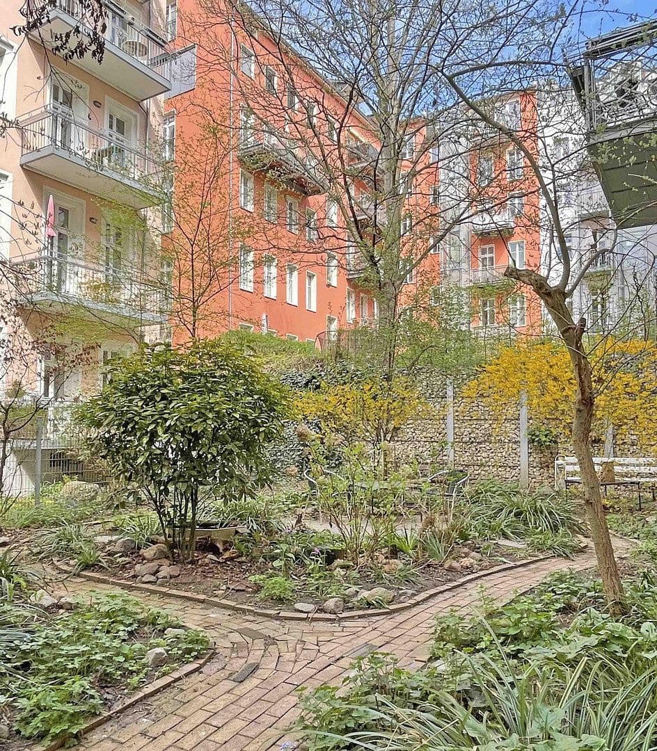 Prodej bytu 1+kk 35 m², Fehrbelliner Straße 36, Berlin, Berlín Prodej bytu 1+kk 35 m², Fehrbelliner Straße 36, Berlin, Berlín