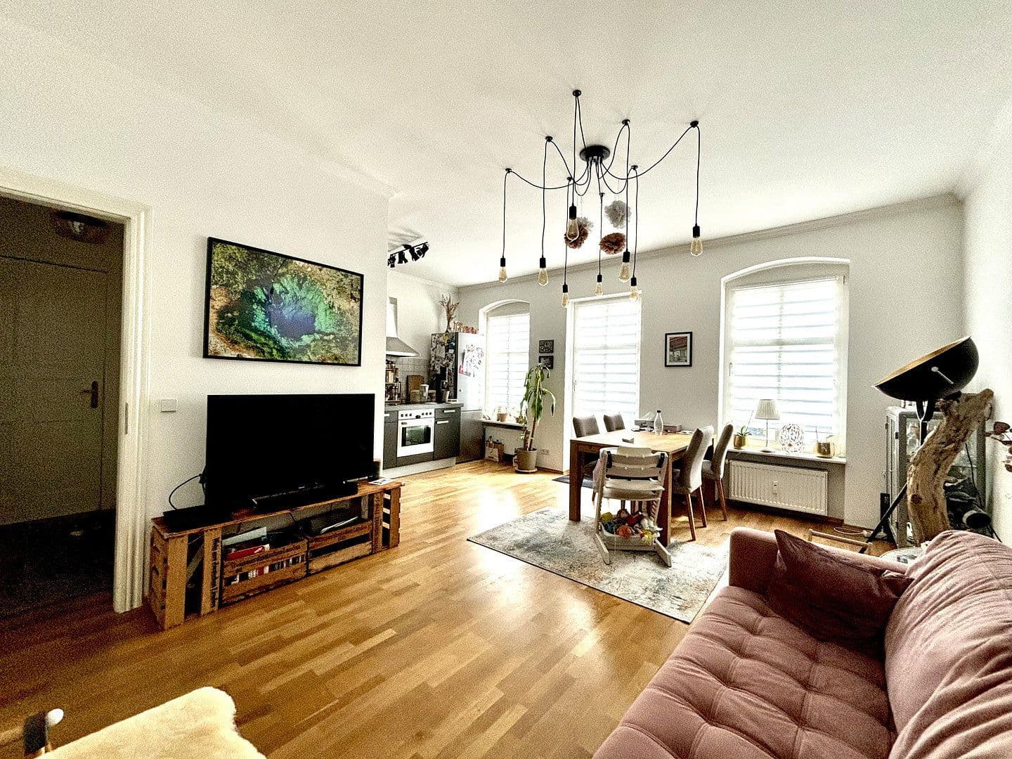Prodej bytu 3+1 75 m², Boxhagener Straße 59, Berlin, Berlín Prodej bytu 3+1 75 m², Boxhagener Straße 59, Berlin, Berlín