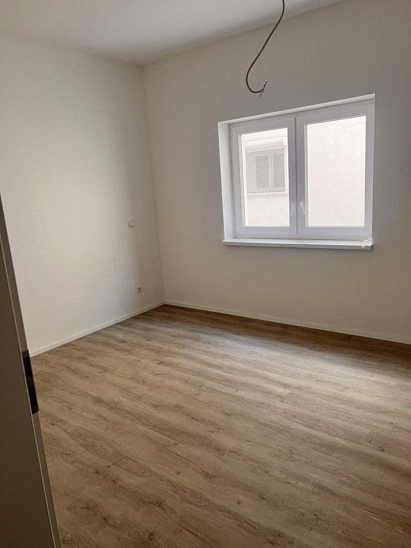 Pronájem bytu 2+kk 80 m², Mittlere Ortsstr. 40, Rülzheim, Porýní-Falc Pronájem bytu 2+kk 80 m², Mittlere Ortsstr. 40, Rülzheim, Porýní-Falc