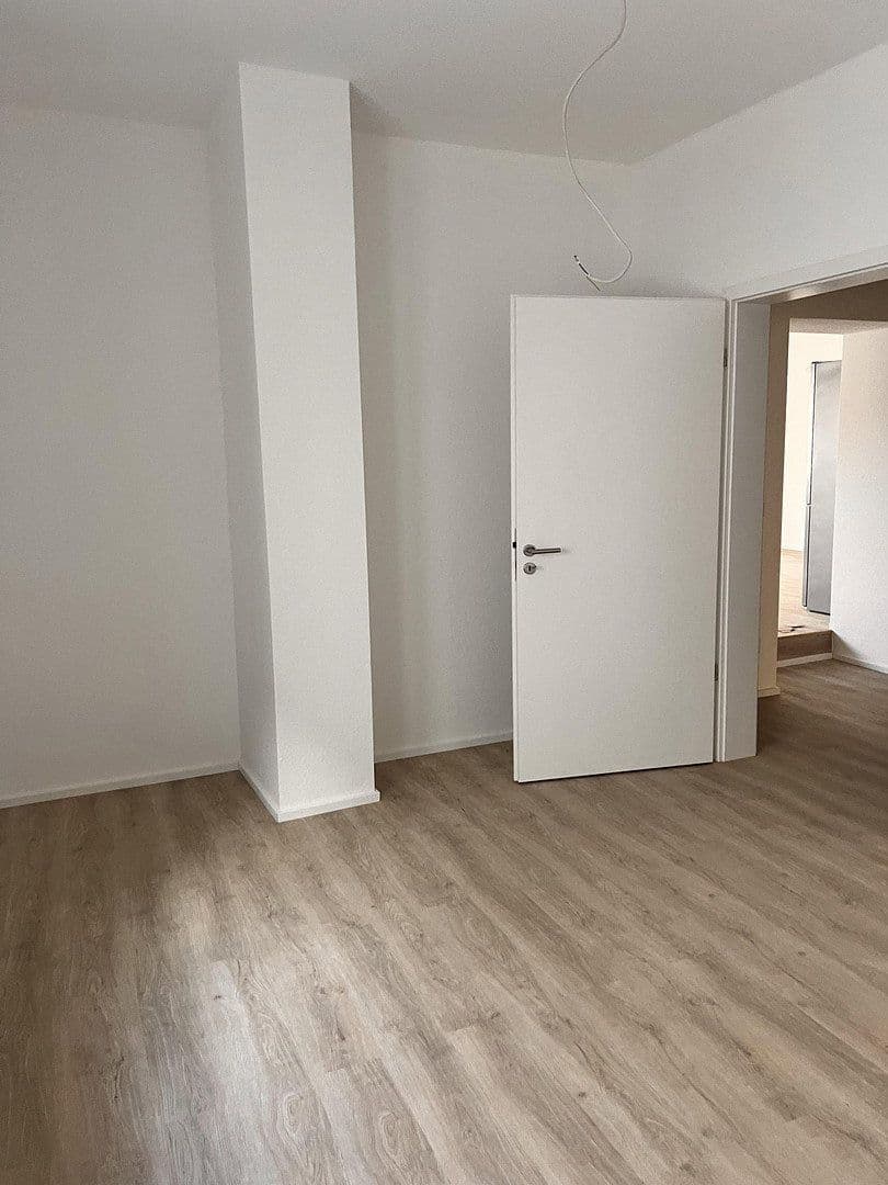 Pronájem bytu 2+kk 80 m², Mittlere Ortsstr. 40, Rülzheim, Porýní-Falc Pronájem bytu 2+kk 80 m², Mittlere Ortsstr. 40, Rülzheim, Porýní-Falc