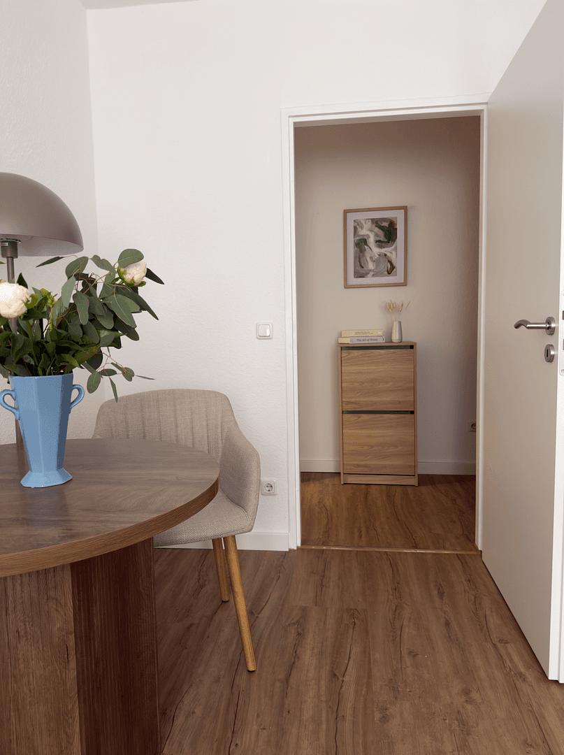 Pronájem bytu 1+1 28 m², Nürnberg, Bavorsko Pronájem bytu 1+1 28 m², Nürnberg, Bavorsko