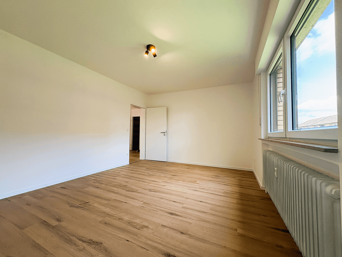 Prodej bytu 4+1 80 m², Minden, Severní Porýní-Vestfálsko Prodej bytu 4+1 80 m², Minden, Severní Porýní-Vestfálsko