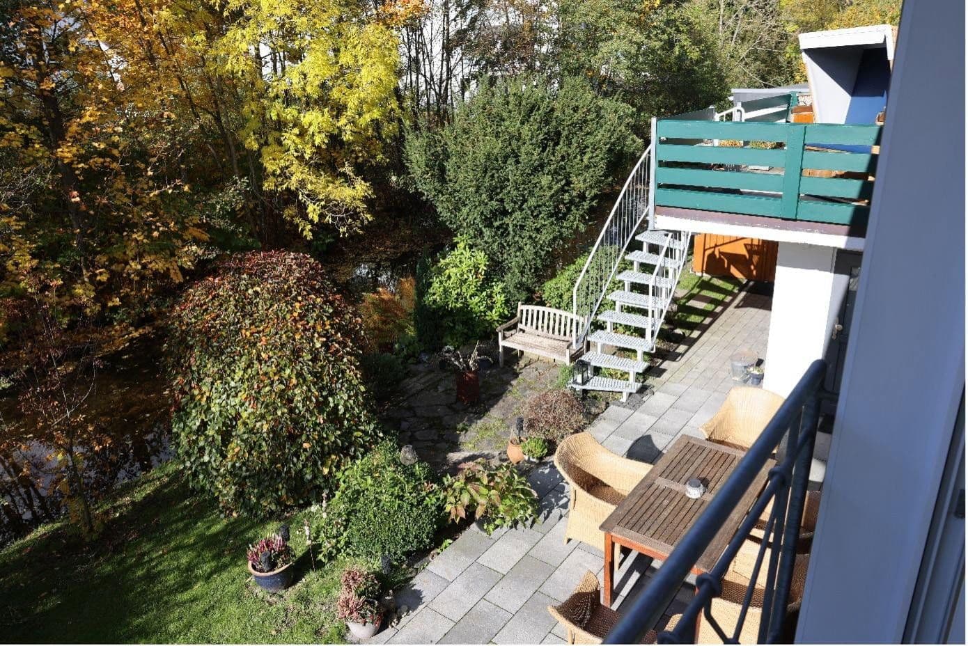 Prodej domu 156 m², pozemek 385 m², Bad Berleburg, Severní Porýní-Vestfálsko Prodej domu 156 m², pozemek 385 m², Bad Berleburg, Severní Porýní-Vestfálsko