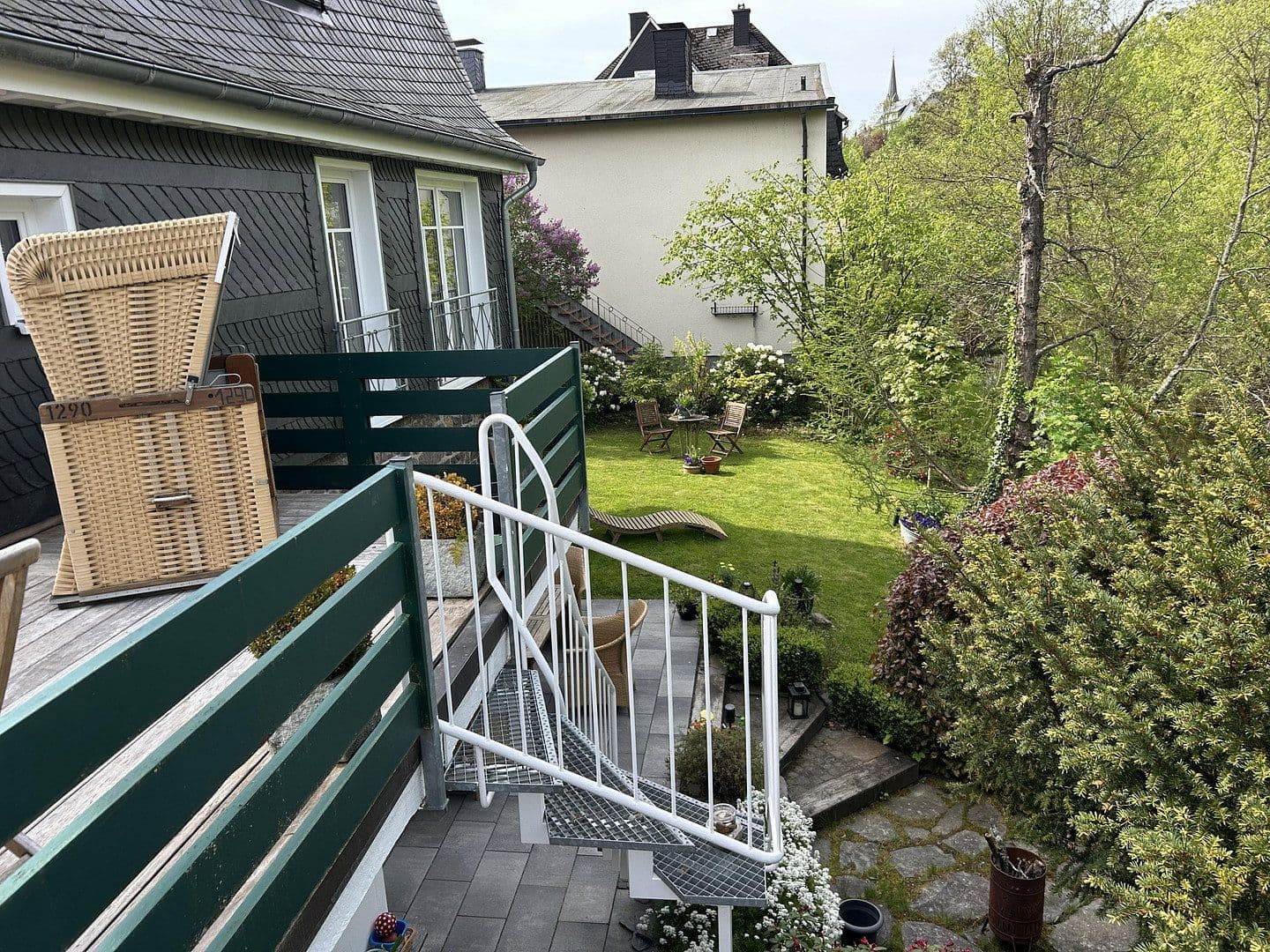 Prodej domu 156 m², pozemek 385 m², Bad Berleburg, Severní Porýní-Vestfálsko Prodej domu 156 m², pozemek 385 m², Bad Berleburg, Severní Porýní-Vestfálsko