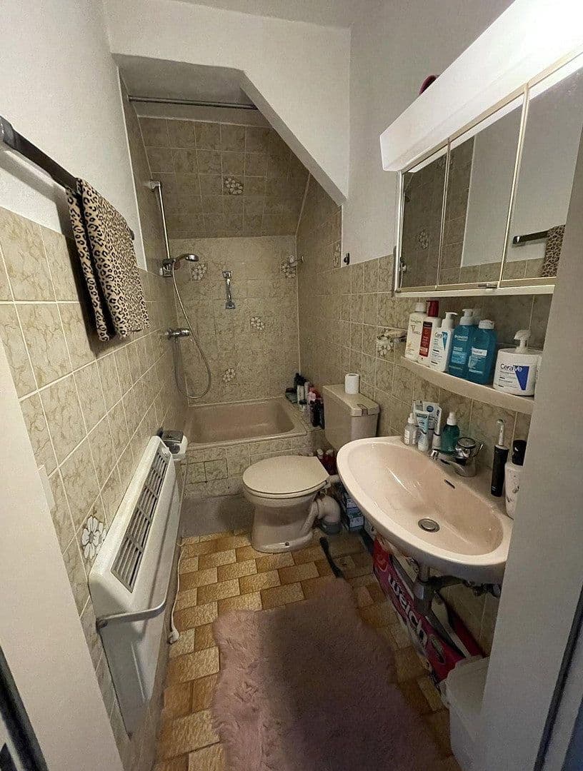 Pronájem bytu 4+1 55 m², Langeliethstraße 3, Goslar, Dolní Sasko Pronájem bytu 4+1 55 m², Langeliethstraße 3, Goslar, Dolní Sasko