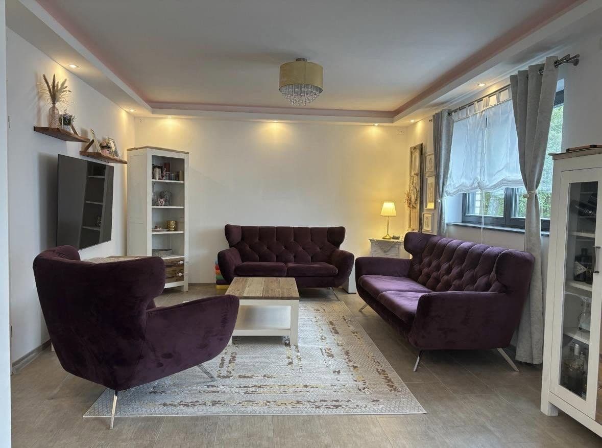 Prodej domu 148 m², pozemek 376 m², Ennepetal, Severní Porýní-Vestfálsko Prodej domu 148 m², pozemek 376 m², Ennepetal, Severní Porýní-Vestfálsko