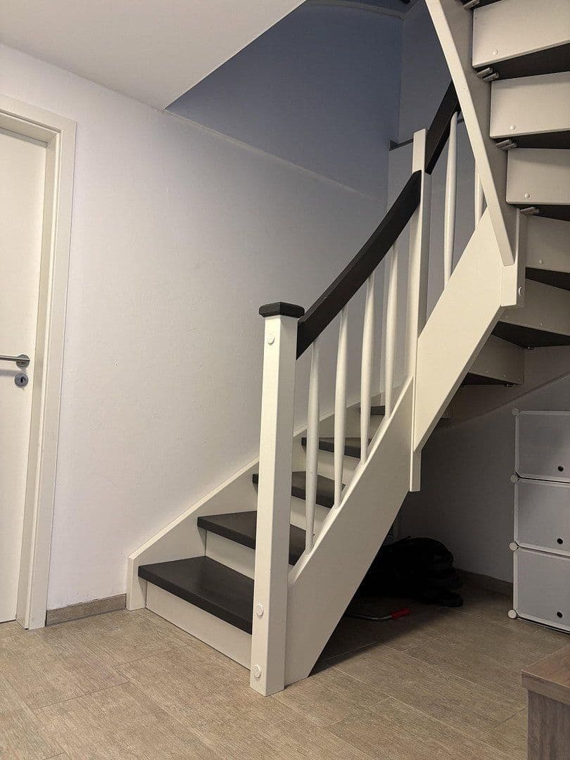 Prodej domu 148 m², pozemek 376 m², Ennepetal, Severní Porýní-Vestfálsko Prodej domu 148 m², pozemek 376 m², Ennepetal, Severní Porýní-Vestfálsko