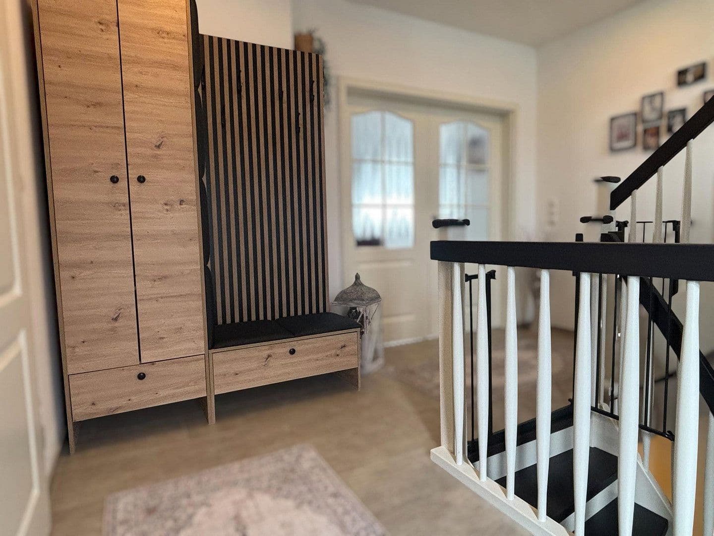 Prodej domu 148 m², pozemek 376 m², Ennepetal, Severní Porýní-Vestfálsko Prodej domu 148 m², pozemek 376 m², Ennepetal, Severní Porýní-Vestfálsko