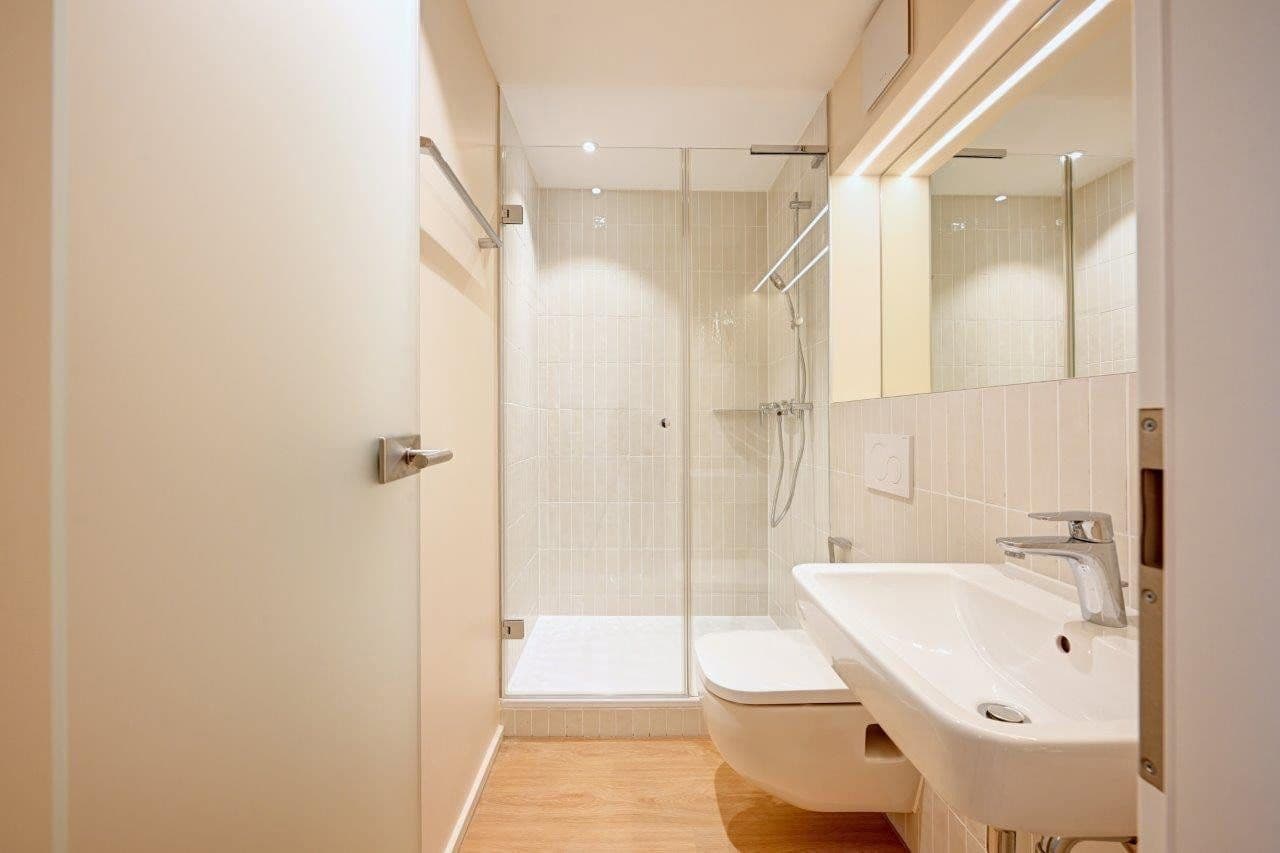 Pronájem bytu 1+1 17 m², Leonrodstrasse 18, München, Bavorsko Pronájem bytu 1+1 17 m², Leonrodstrasse 18, München, Bavorsko