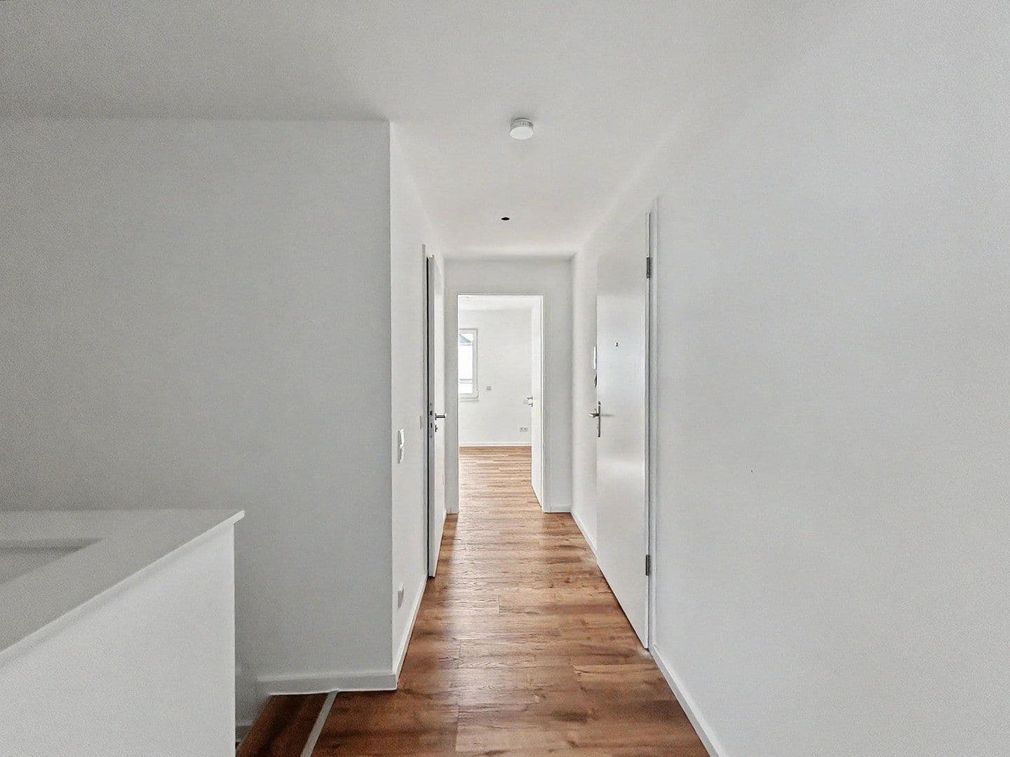 Pronájem bytu 3+1 70 m², Köln, Severní Porýní-Vestfálsko Pronájem bytu 3+1 70 m², Köln, Severní Porýní-Vestfálsko