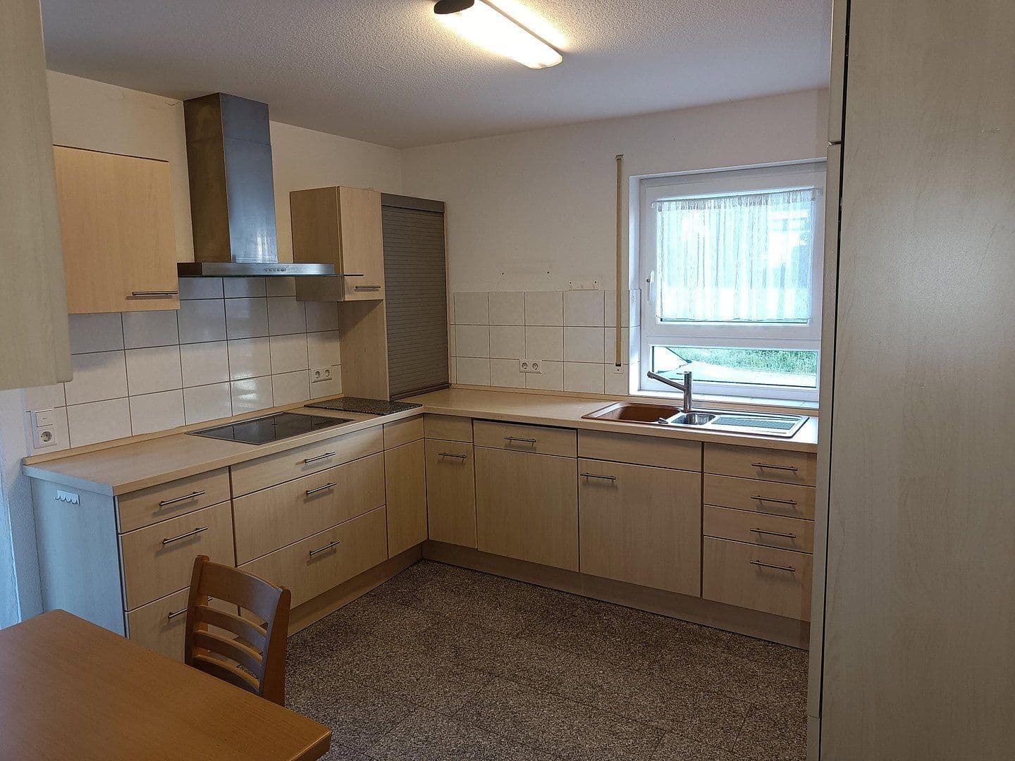 Pronájem domu 127 m², pozemek 475 m², Wiernsheim, Bádensko-Württembersko Pronájem domu 127 m², pozemek 475 m², Wiernsheim, Bádensko-Württembersko