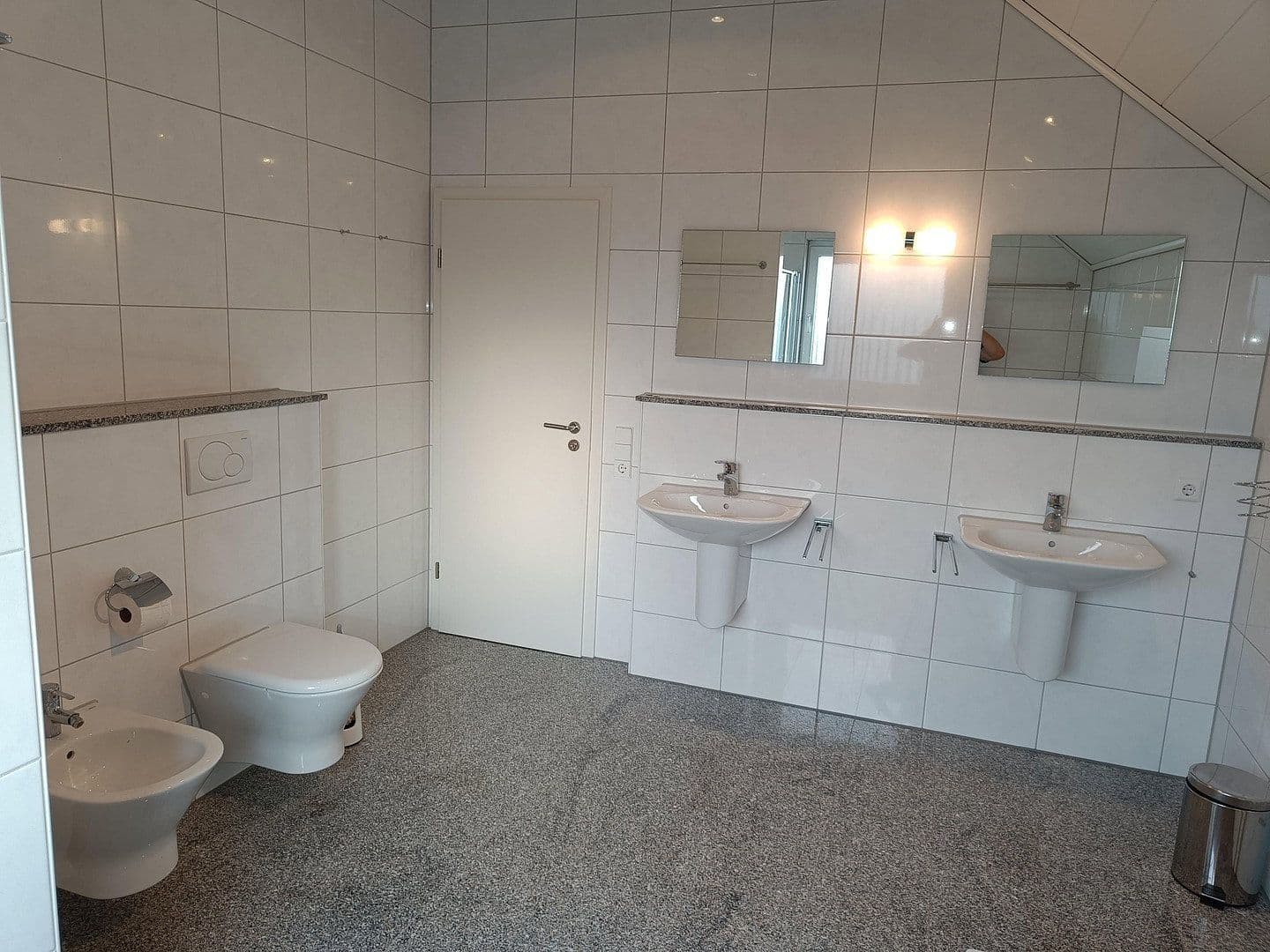Pronájem domu 127 m², pozemek 475 m², Wiernsheim, Bádensko-Württembersko Pronájem domu 127 m², pozemek 475 m², Wiernsheim, Bádensko-Württembersko
