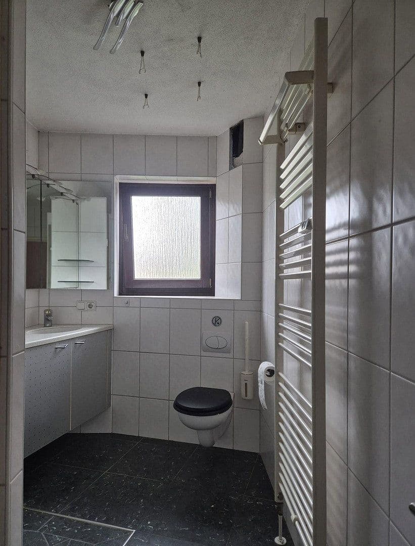 Pronájem bytu 3+1 78 m², Im Lobach 25, Saarbrücken, Země Sársko Pronájem bytu 3+1 78 m², Im Lobach 25, Saarbrücken, Země Sársko