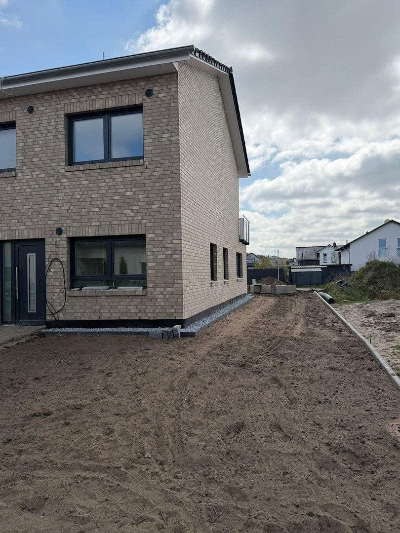 Pronájem domu 124 m², pozemek 220 m², Trensenweg 10, Verden (Aller), Dolní Sasko Pronájem domu 124 m², pozemek 220 m², Trensenweg 10, Verden (Aller), Dolní Sasko