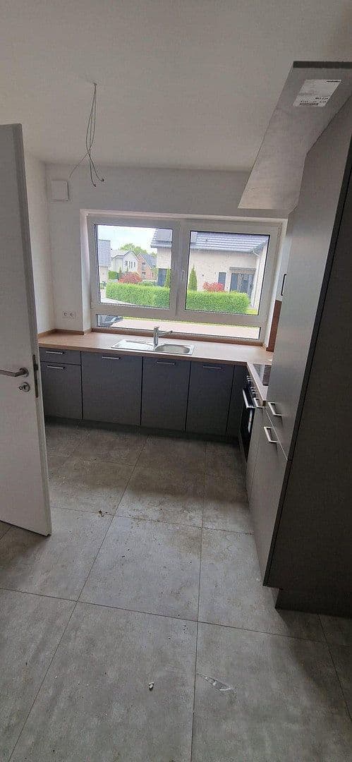 Pronájem domu 124 m², pozemek 220 m², Trensenweg 10, Verden (Aller), Dolní Sasko Pronájem domu 124 m², pozemek 220 m², Trensenweg 10, Verden (Aller), Dolní Sasko