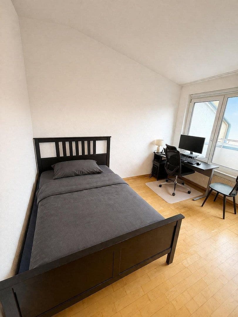 Pronájem bytu 17 m², Wiederholdstr. 10, Stuttgart, Bádensko-Württembersko Pronájem bytu 17 m², Wiederholdstr. 10, Stuttgart, Bádensko-Württembersko