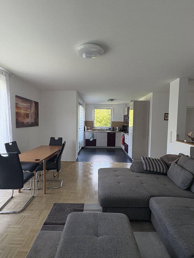 Prodej domu 471 m², pozemek 665 m², Walramstraße 13, Idstein, Hessen Prodej domu 471 m², pozemek 665 m², Walramstraße 13, Idstein, Hessen