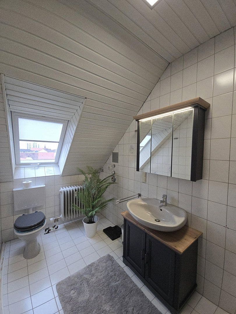 Pronájem bytu 2+1 54 m², Hofmannstr.10, Lauf an der Pegnitz, Bavorsko Pronájem bytu 2+1 54 m², Hofmannstr.10, Lauf an der Pegnitz, Bavorsko