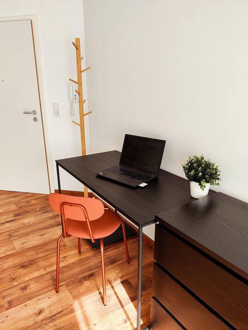 Pronájem bytu 1+1 27 m², Schnieglinger Str 276, Nürnberg, Bavorsko Pronájem bytu 1+1 27 m², Schnieglinger Str 276, Nürnberg, Bavorsko