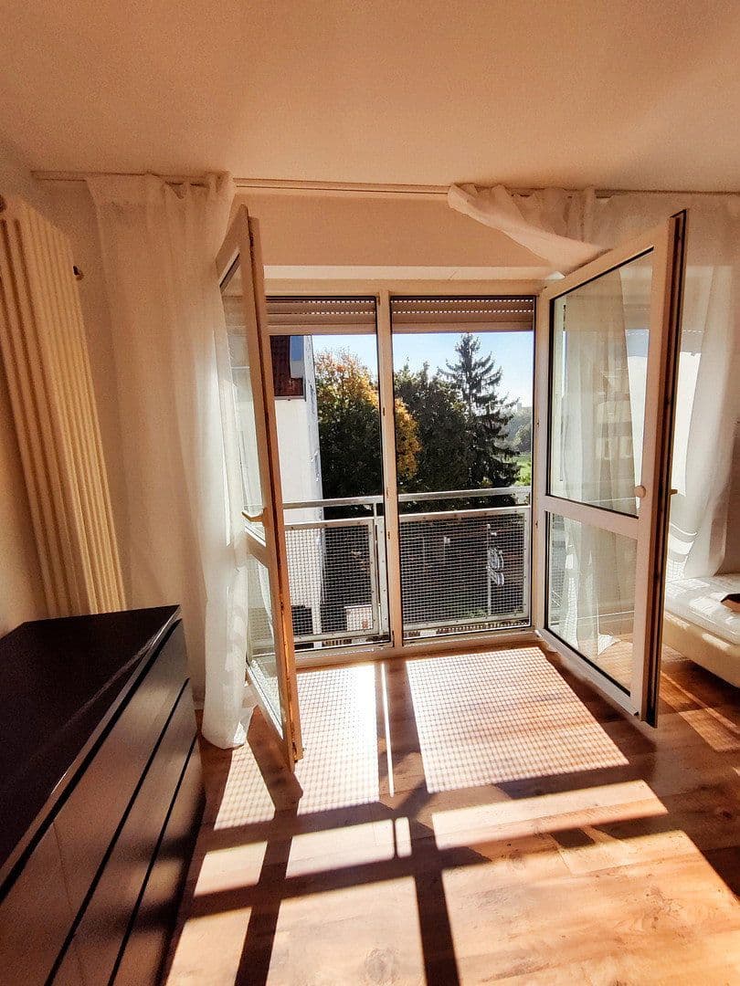 Pronájem bytu 1+1 27 m², Schnieglinger Str 276, Nürnberg, Bavorsko Pronájem bytu 1+1 27 m², Schnieglinger Str 276, Nürnberg, Bavorsko
