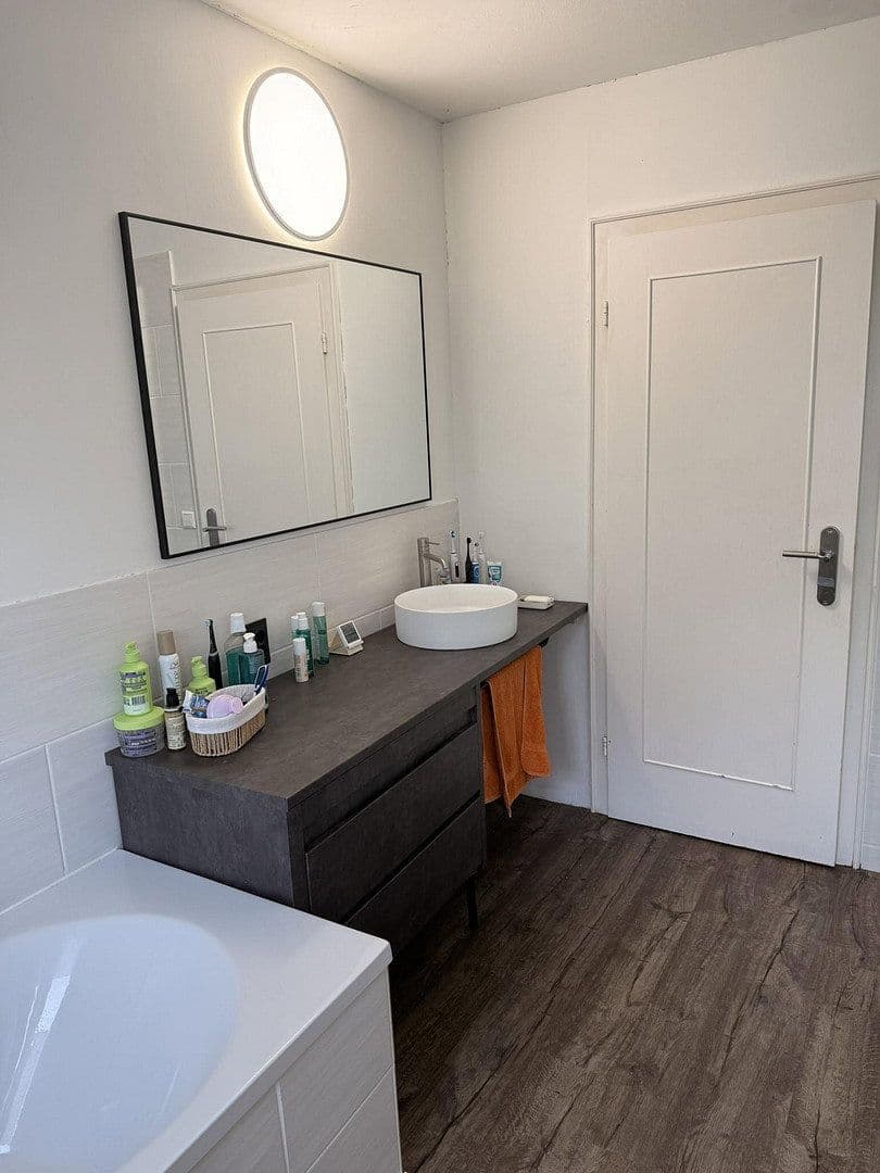 Pronájem domu 212 m², pozemek 1.500 m², Suderburg, Dolní Sasko Pronájem domu 212 m², pozemek 1.500 m², Suderburg, Dolní Sasko