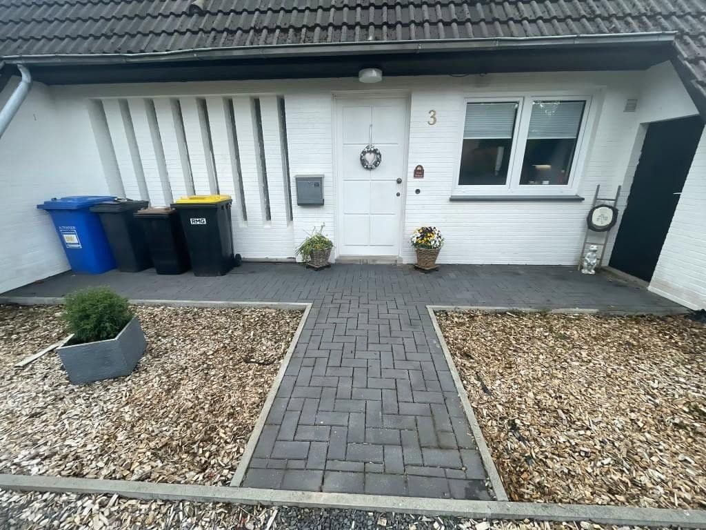 Pronájem domu 212 m², pozemek 1.500 m², Suderburg, Dolní Sasko Pronájem domu 212 m², pozemek 1.500 m², Suderburg, Dolní Sasko