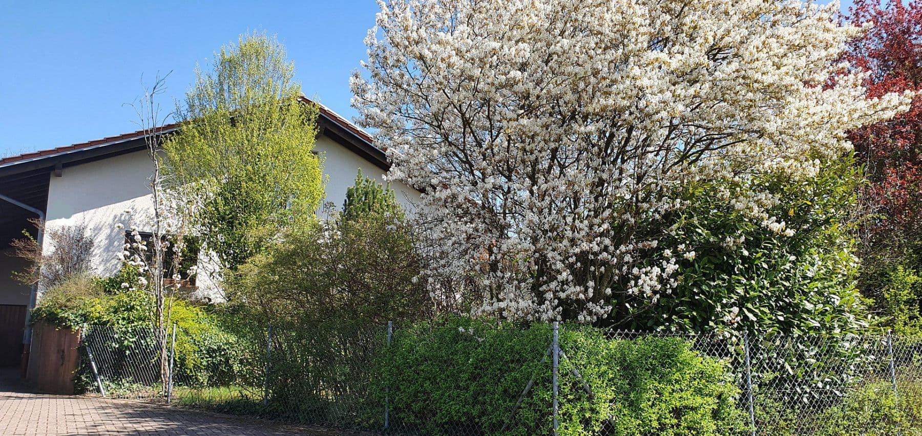 Prodej domu 270 m², pozemek 1.648 m², Hermersberg, Porýní-Falc Prodej domu 270 m², pozemek 1.648 m², Hermersberg, Porýní-Falc