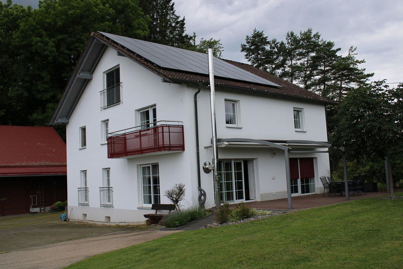 Prodej domu 270 m², pozemek 9.241 m², Stühlingen, Bádensko-Württembersko Prodej domu 270 m², pozemek 9.241 m², Stühlingen, Bádensko-Württembersko