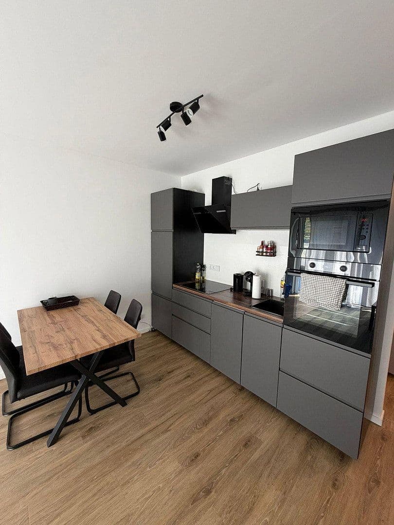 Pronájem bytu 2+1 45 m², Tittelsstraße 70-72, Würselen, Severní Porýní-Vestfálsko Pronájem bytu 2+1 45 m², Tittelsstraße 70-72, Würselen, Severní Porýní-Vestfálsko