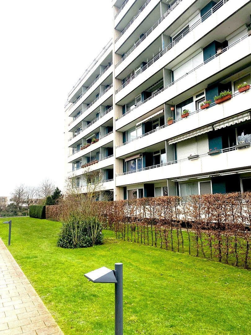 Prodej bytu 3+1 83 m², Adalbert-Stifter-Str. 51, Erkrath, Severní Porýní-Vestfálsko Prodej bytu 3+1 83 m², Adalbert-Stifter-Str. 51, Erkrath, Severní Porýní-Vestfálsko