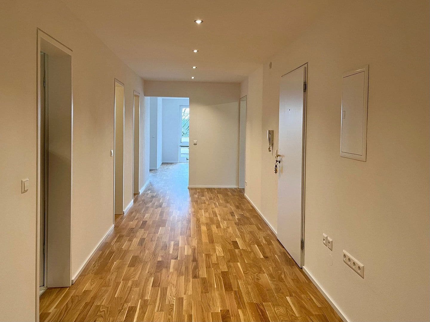 Pronájem bytu 3+kk 115 m², Göppingen, Bádensko-Württembersko Pronájem bytu 3+kk 115 m², Göppingen, Bádensko-Württembersko