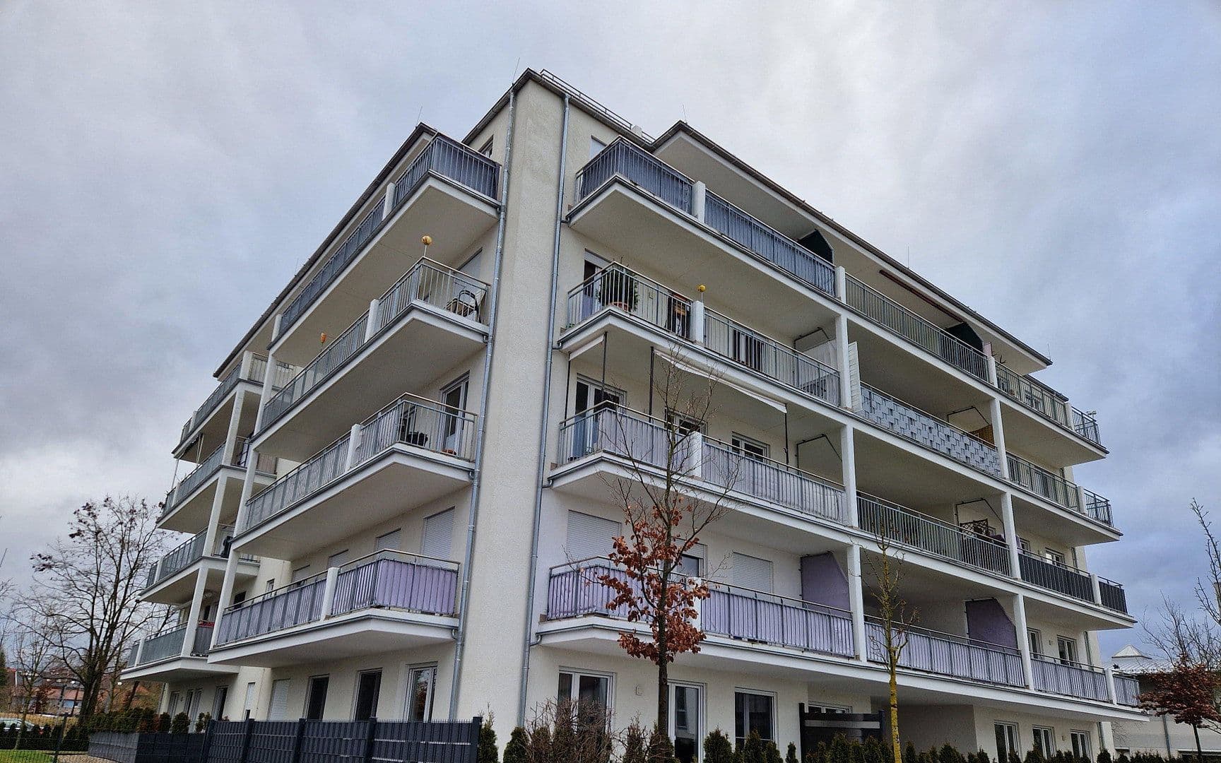 Pronájem bytu 3+1 113 m², Columbiastraße 20, Chýžice, Bavorsko Pronájem bytu 3+1 113 m², Columbiastraße 20, Chýžice, Bavorsko