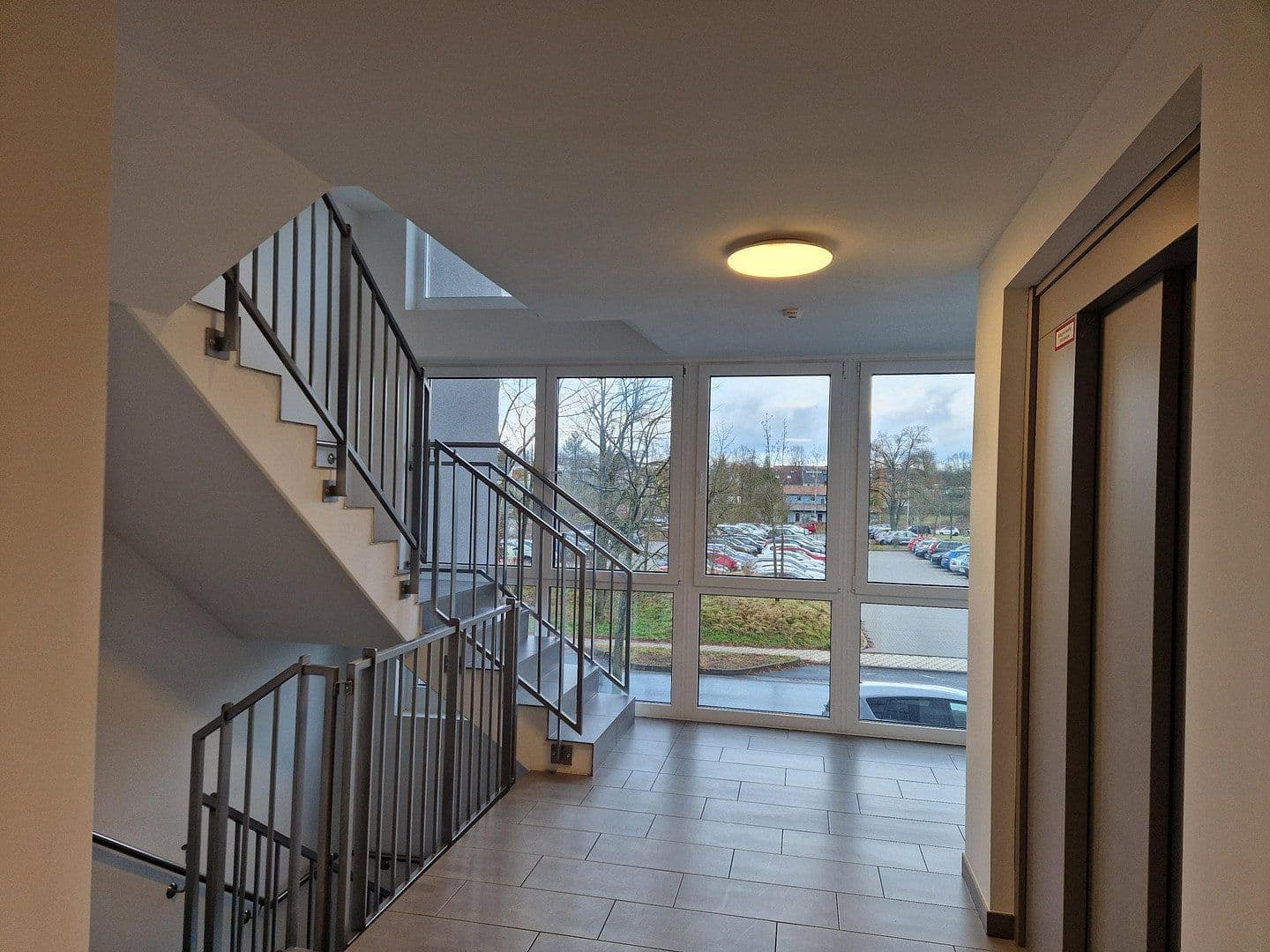 Pronájem bytu 3+1 113 m², Columbiastraße 20, Chýžice, Bavorsko Pronájem bytu 3+1 113 m², Columbiastraße 20, Chýžice, Bavorsko