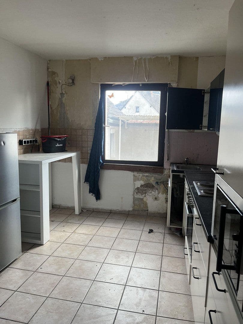 Pronájem bytu 3+1 102 m², Dorf Str.36, Löf, Porýní-Falc Pronájem bytu 3+1 102 m², Dorf Str.36, Löf, Porýní-Falc