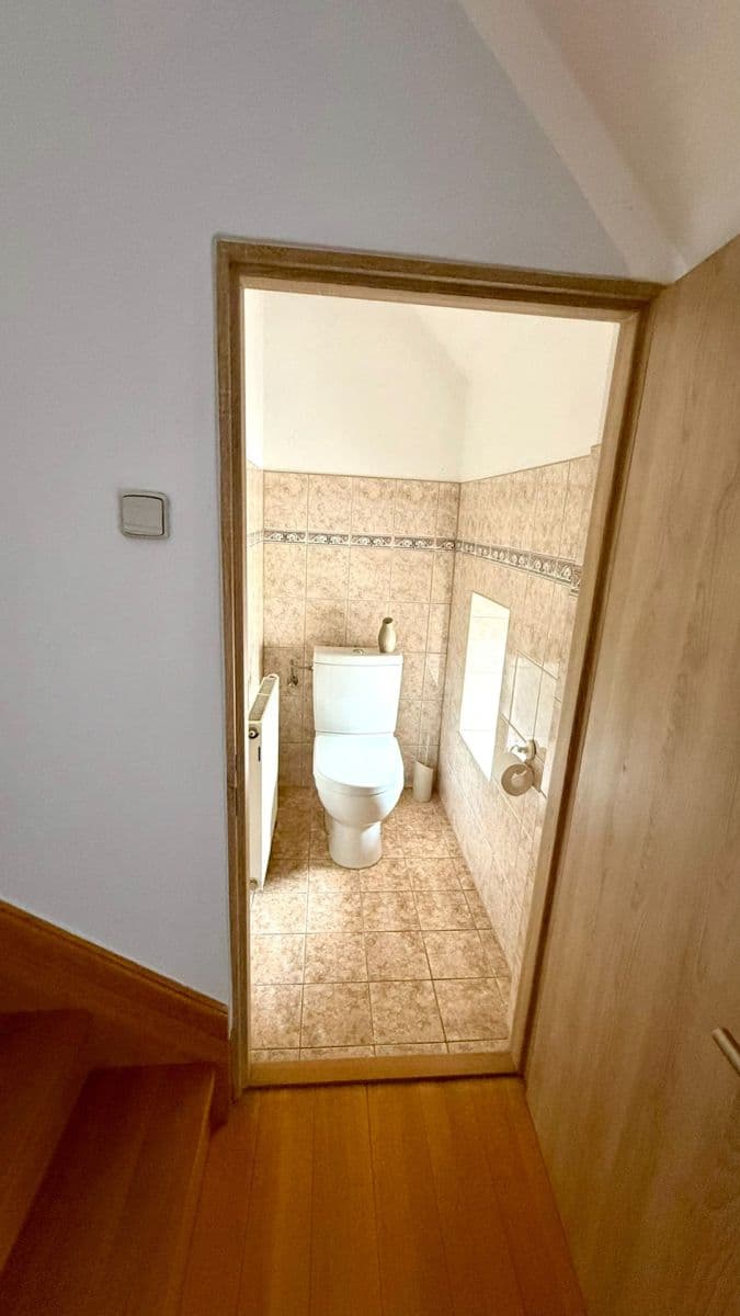 Pronájem domu 206 m², pozemek 409 m², Zborovská, Ústí nad Orlicí, Pardubický kraj Pronájem domu 206 m², pozemek 409 m², Zborovská, Ústí nad Orlicí, Pardubický kraj