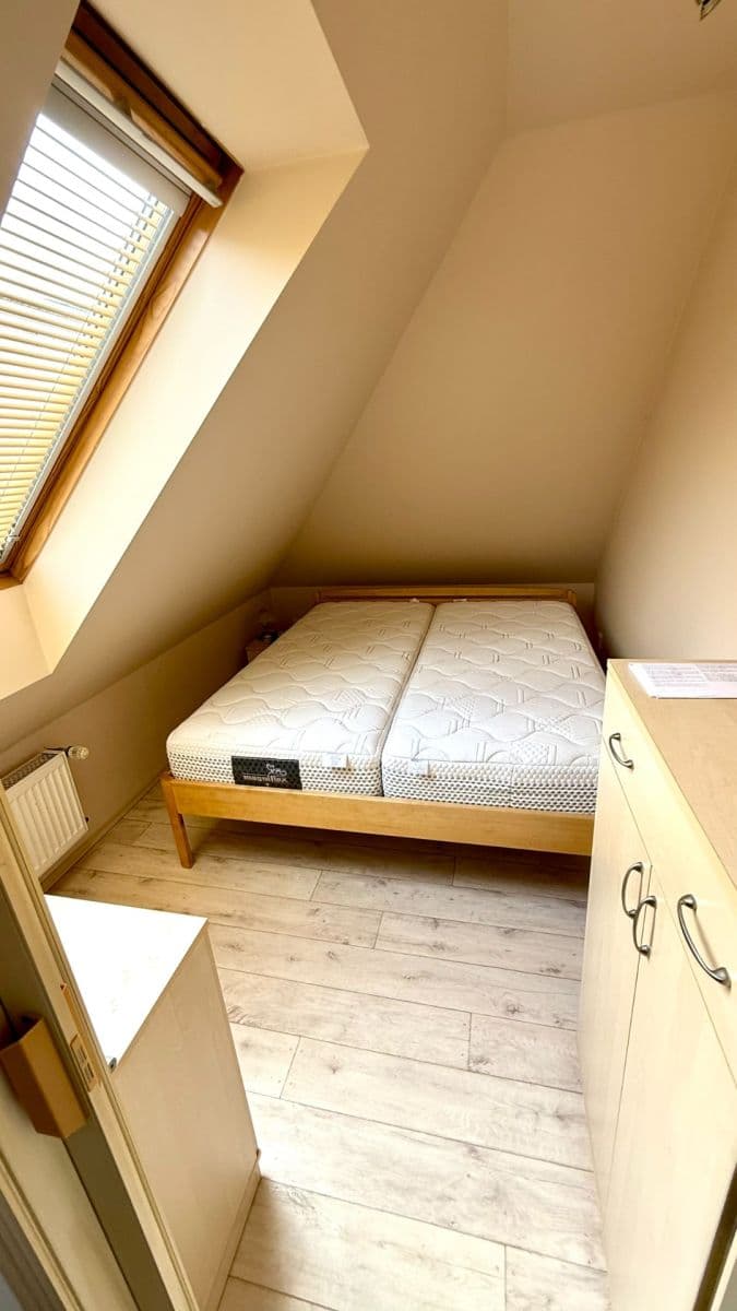 Pronájem domu 206 m², pozemek 409 m², Zborovská, Ústí nad Orlicí, Pardubický kraj Pronájem domu 206 m², pozemek 409 m², Zborovská, Ústí nad Orlicí, Pardubický kraj