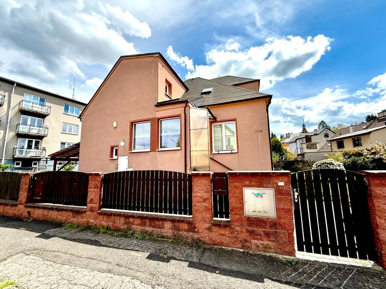 Pronájem domu 206 m², pozemek 409 m², Zborovská, Ústí nad Orlicí, Pardubický kraj Pronájem domu 206 m², pozemek 409 m², Zborovská, Ústí nad Orlicí, Pardubický kraj