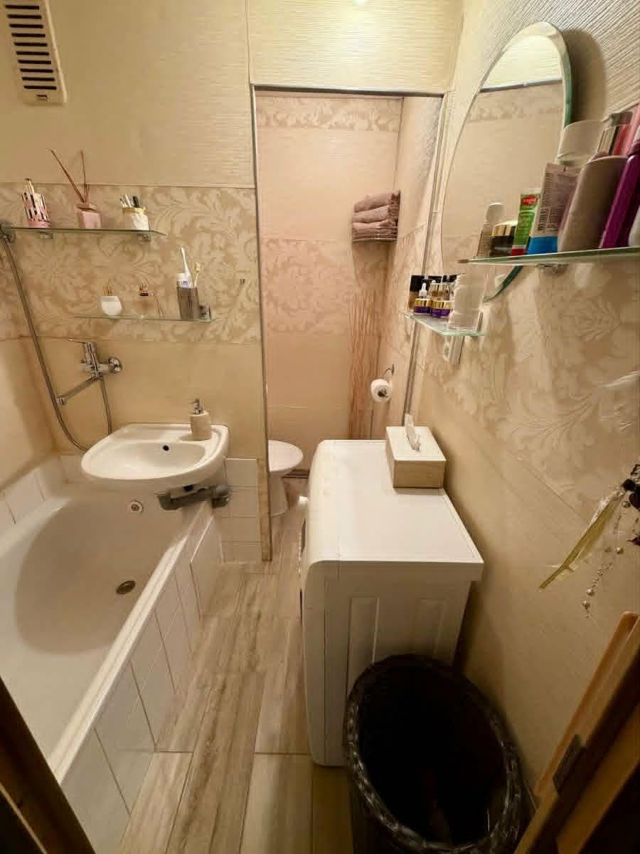 Pronájem bytu 2+kk 37 m², Maďarská, Karlovy Vary, Karlovarský kraj Pronájem bytu 2+kk 37 m², Maďarská, Karlovy Vary, Karlovarský kraj