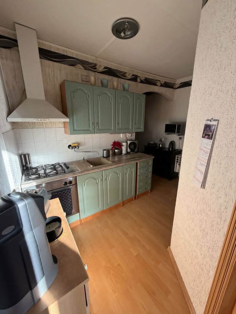 Pronájem bytu 2+kk 37 m², Maďarská, Karlovy Vary, Karlovarský kraj Pronájem bytu 2+kk 37 m², Maďarská, Karlovy Vary, Karlovarský kraj