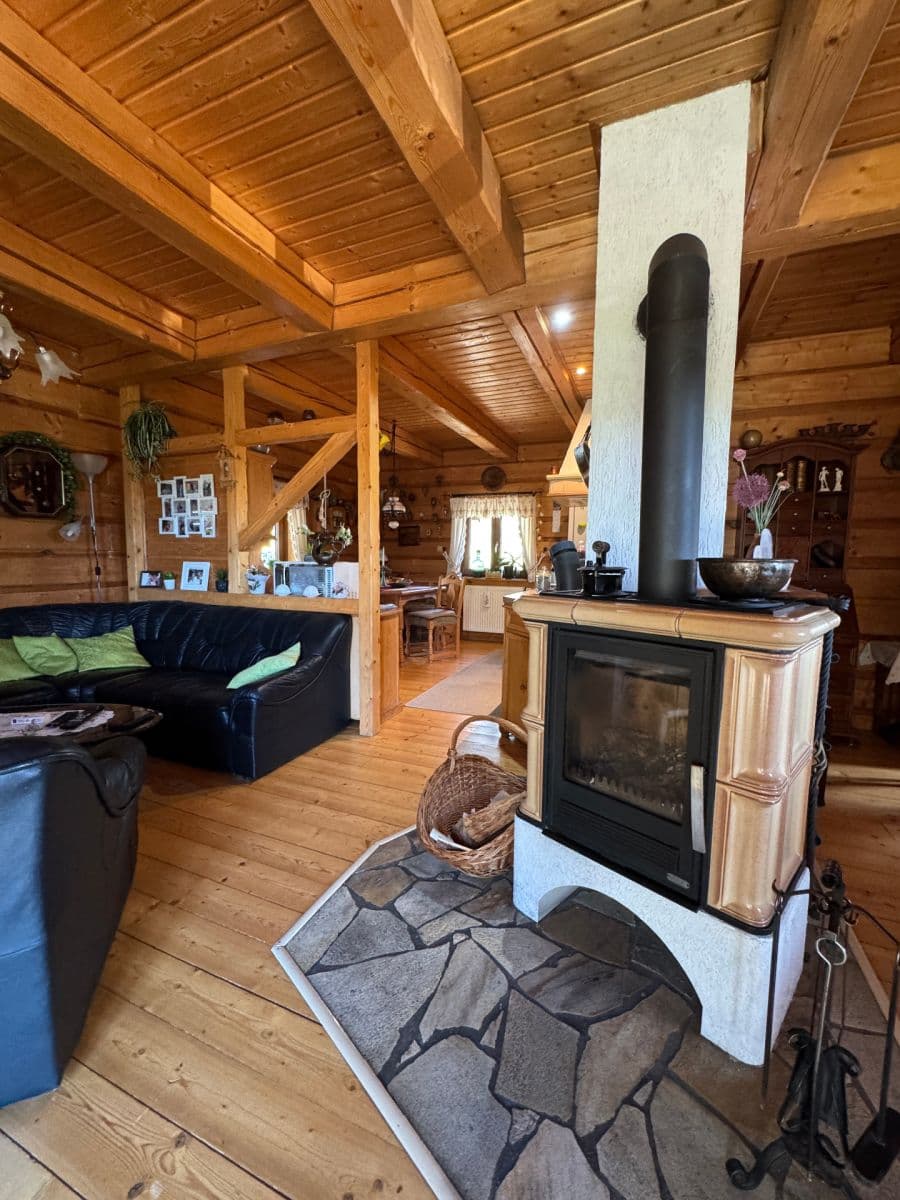 Prodej domu 157 m², pozemek 1.196 m², Halže, Plzeňský kraj Prodej domu 157 m², pozemek 1.196 m², Halže, Plzeňský kraj