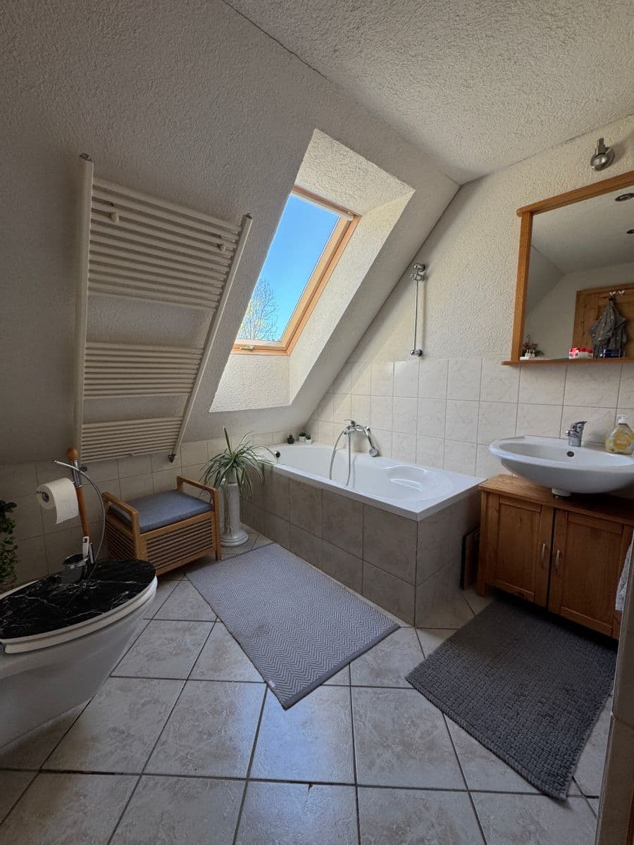 Prodej domu 157 m², pozemek 1.196 m², Halže, Plzeňský kraj Prodej domu 157 m², pozemek 1.196 m², Halže, Plzeňský kraj