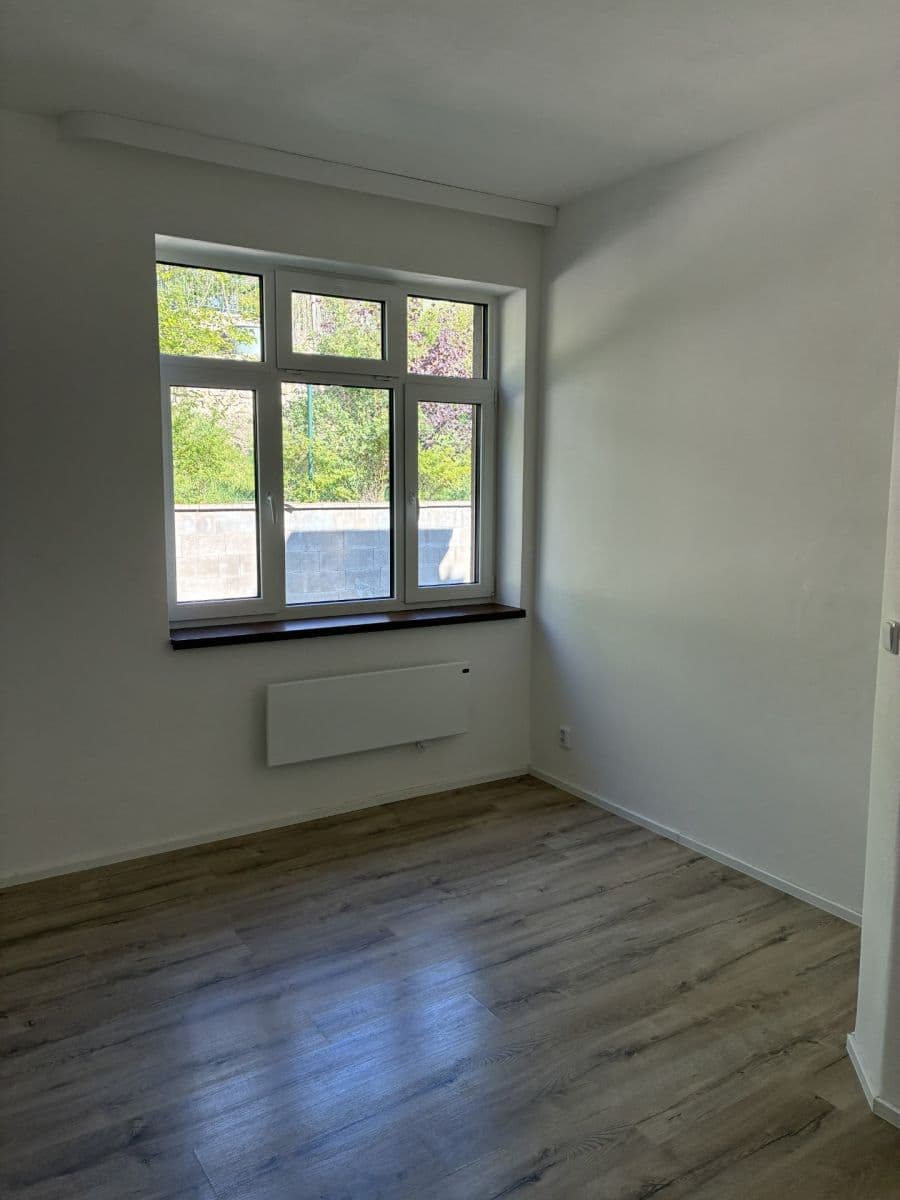 Pronájem bytu 2+kk 44 m², Postupice, Středočeský kraj Pronájem bytu 2+kk 44 m², Postupice, Středočeský kraj