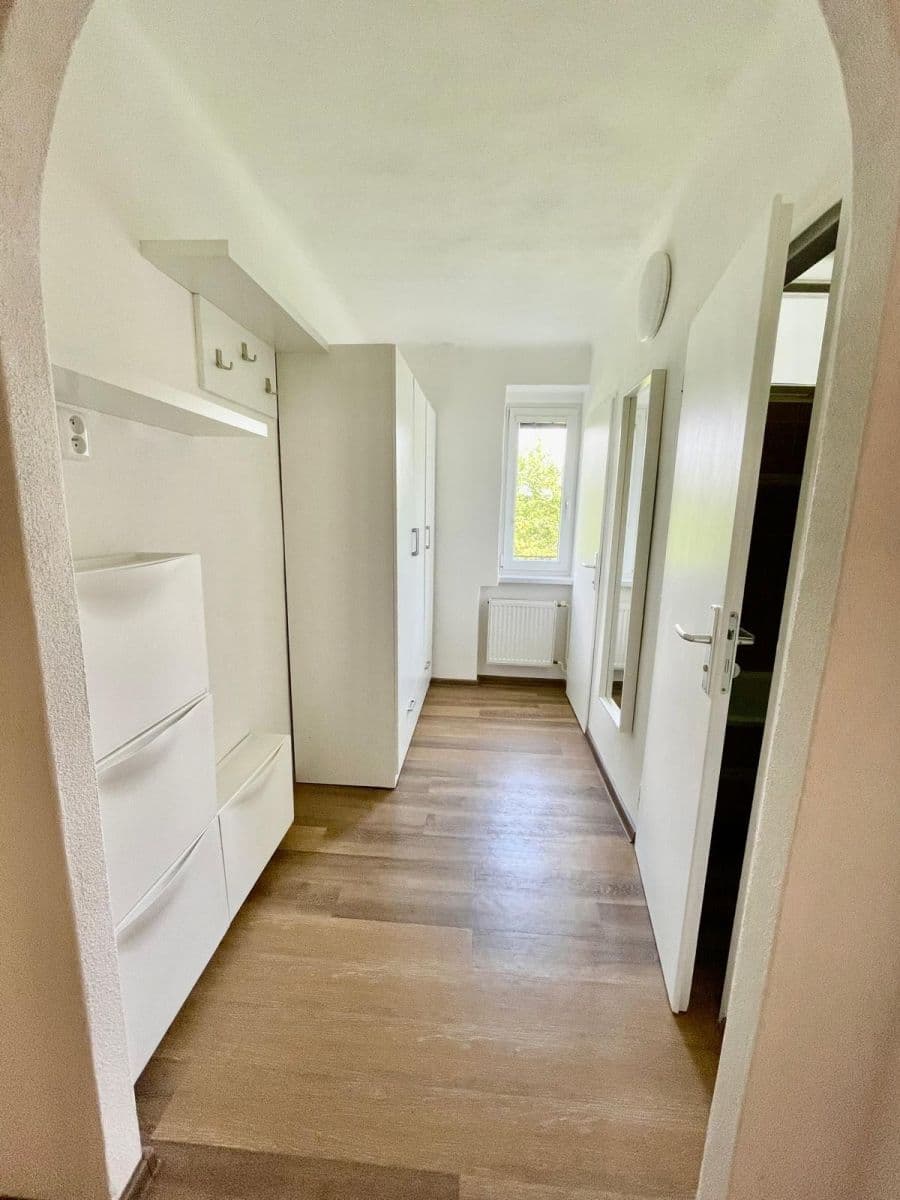 Pronájem bytu 1+1 54 m², Na Libuši, Bechyně, Jihočeský kraj Pronájem bytu 1+1 54 m², Na Libuši, Bechyně, Jihočeský kraj