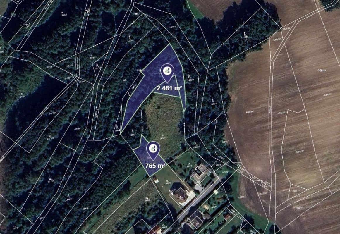 Prodej pozemku 3.246 m², Hradečno, Středočeský kraj Prodej pozemku 3.246 m², Hradečno, Středočeský kraj