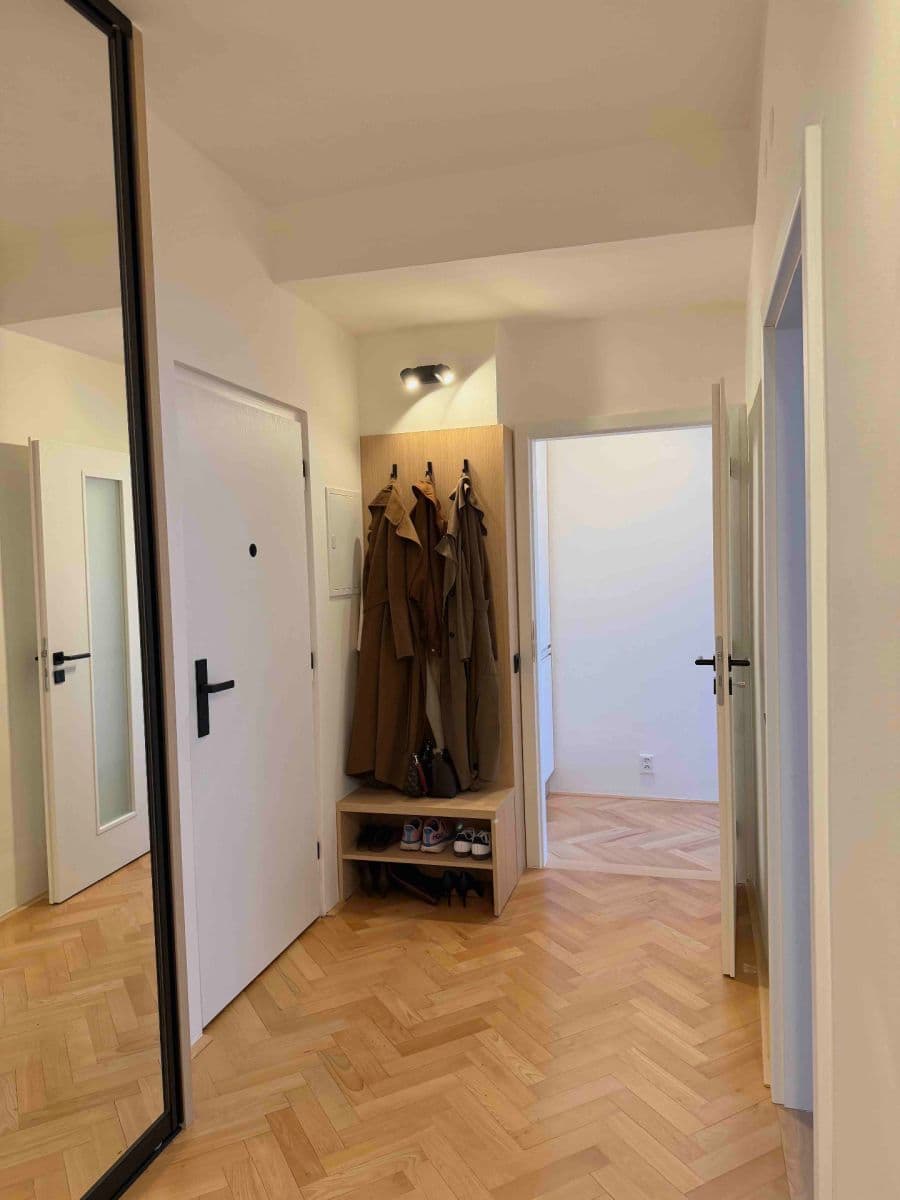 Pronájem bytu 2+1 58 m², Šumavská, Brno, Jihomoravský kraj Pronájem bytu 2+1 58 m², Šumavská, Brno, Jihomoravský kraj