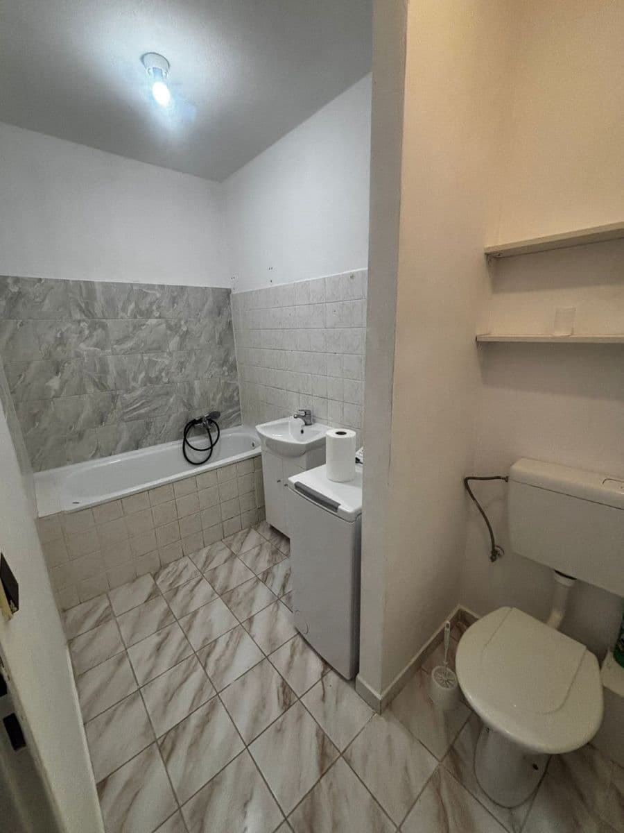 Pronájem bytu 2+1 63 m², Langrova, Brno, Jihomoravský kraj Pronájem bytu 2+1 63 m², Langrova, Brno, Jihomoravský kraj