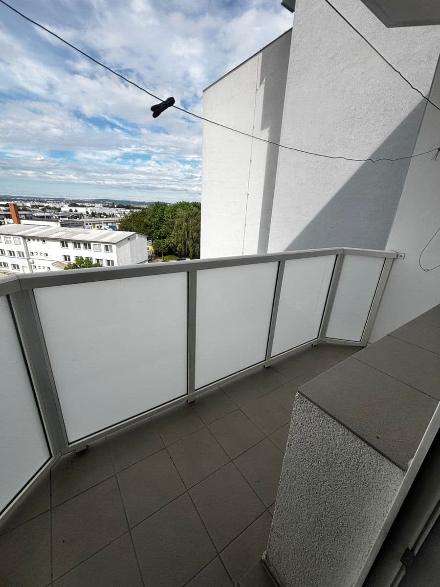 Pronájem bytu 2+1 63 m², Langrova, Brno, Jihomoravský kraj Pronájem bytu 2+1 63 m², Langrova, Brno, Jihomoravský kraj