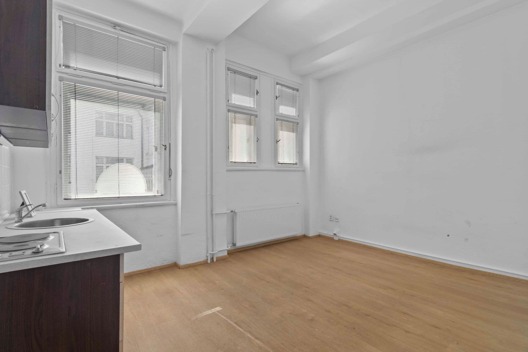 Pronájem bytu 1+kk 18 m², Vodičkova, Praha, Praha Pronájem bytu 1+kk 18 m², Vodičkova, Praha, Praha