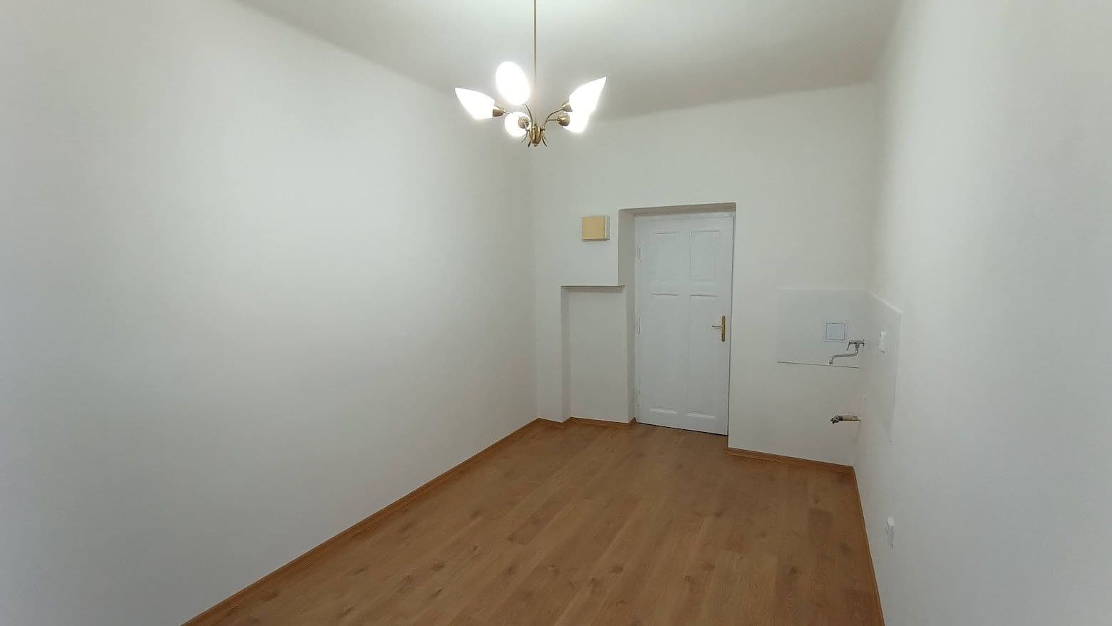 Pronájem bytu 1+kk 15 m², Rostovská, Praha, Praha Pronájem bytu 1+kk 15 m², Rostovská, Praha, Praha