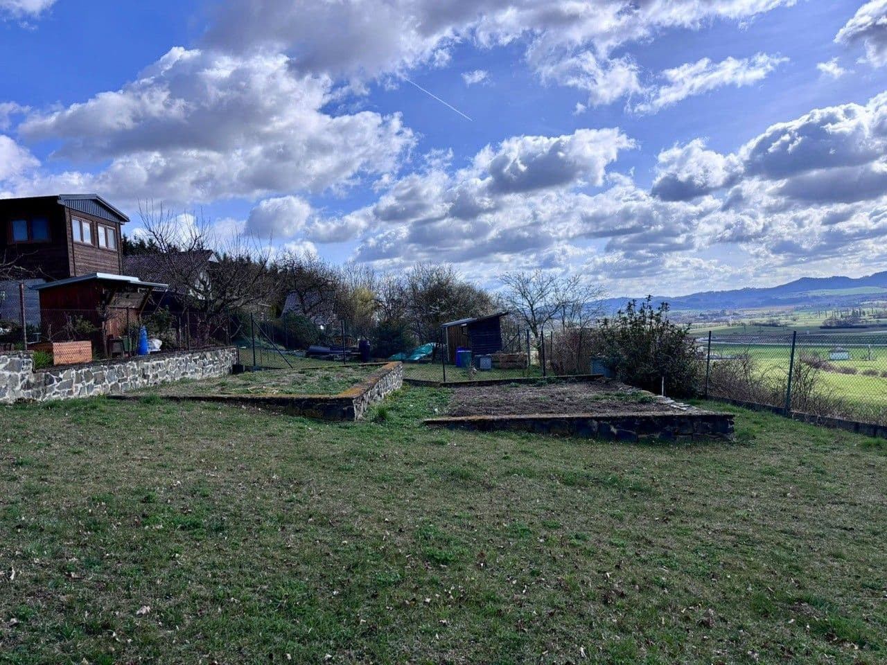 Prodej pozemku 400 m², Klatovy, Plzeňský kraj Prodej pozemku 400 m², Klatovy, Plzeňský kraj